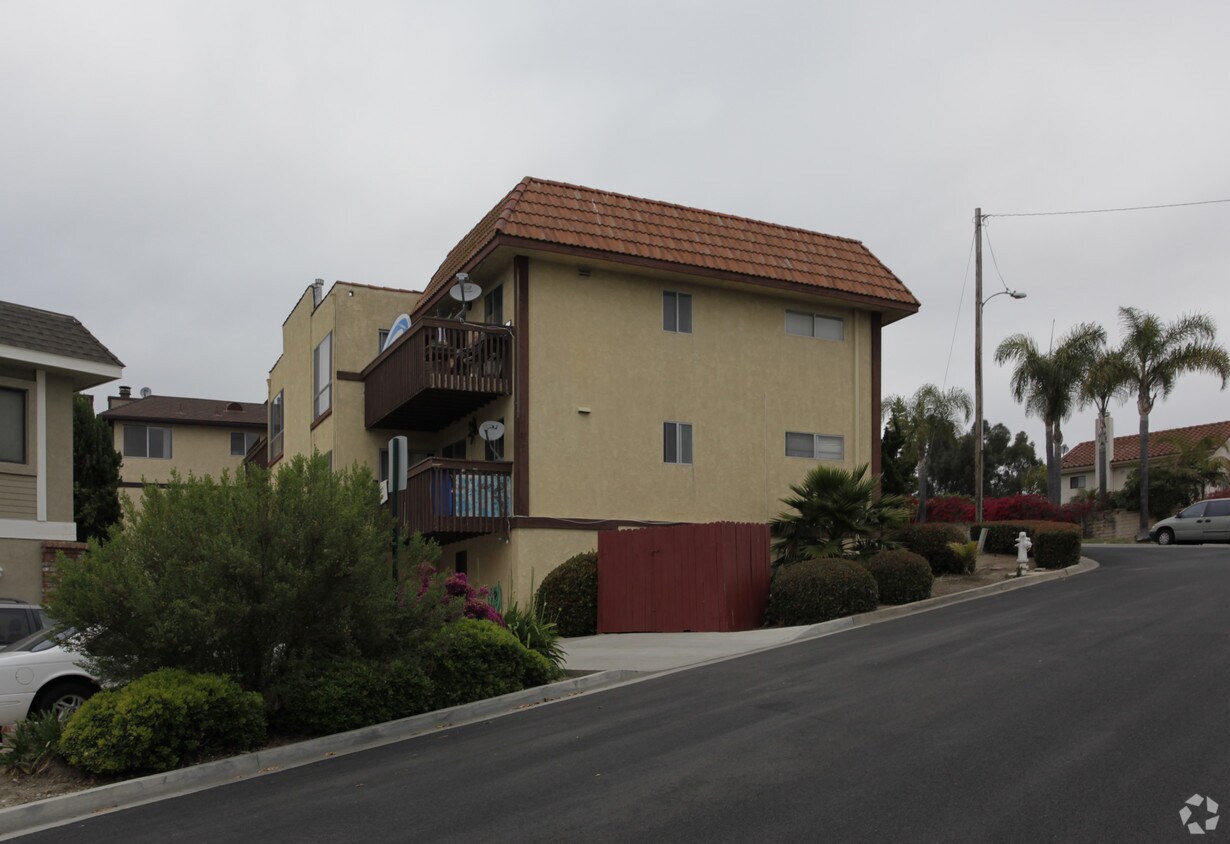 Building Photo - 33761 Calle La Primavera