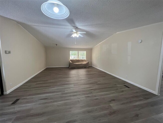 Building Photo - 16009 Hill and Dale Terrace Dr