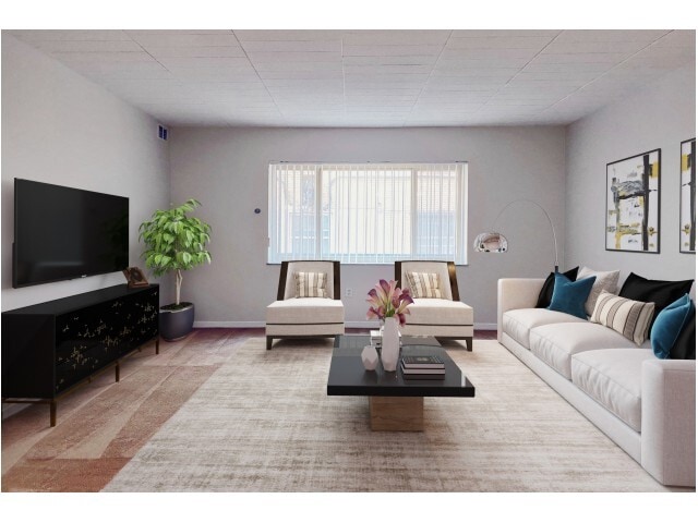 Building Photo - Chalfont Apartments