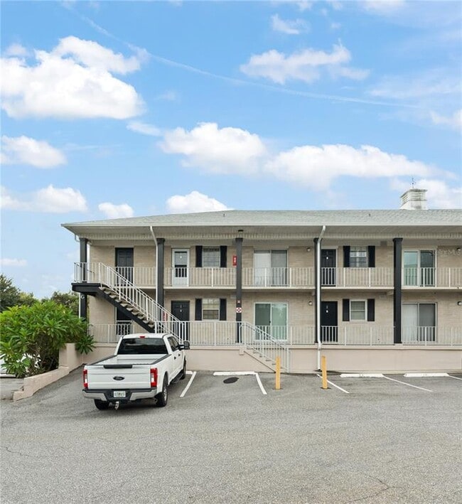Building Photo - 1250 S Denning Dr