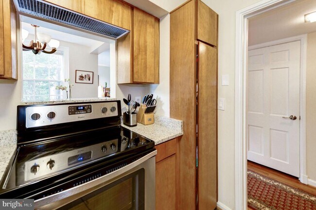 Building Photo - 3951 Langley Ct NW