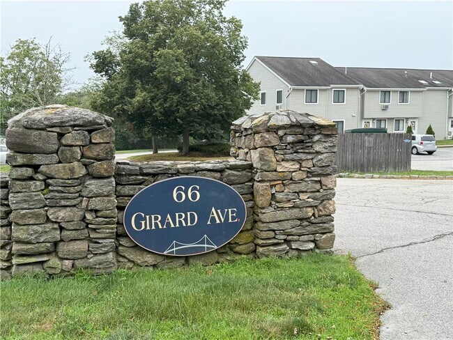 Foto del edificio - 66 Girard Ave