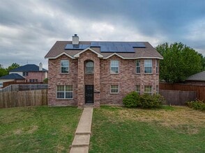 Building Photo - 101 Hollow Tree Dr