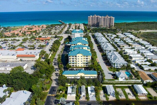 Building Photo - 800 Juno Ocean Walk
