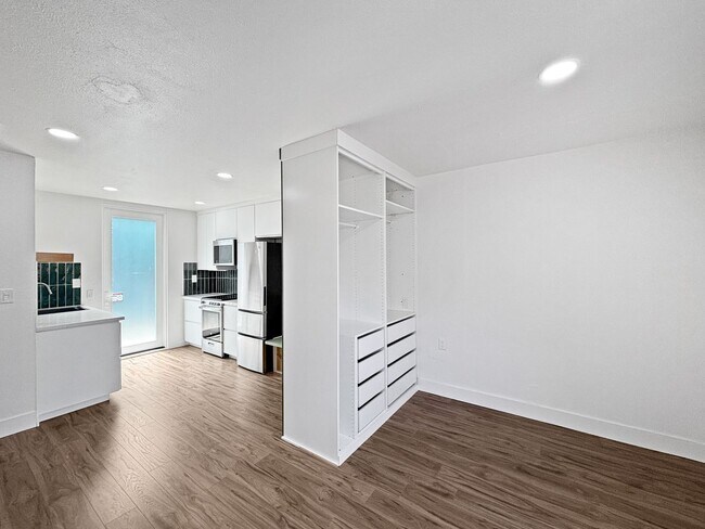 Foto del edificio - Charming Studio in Cherokee Point W/ A/C, ...