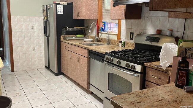 Foto del edificio - 135-10 87th Ave