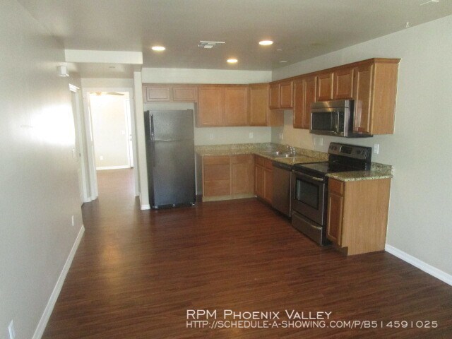 Building Photo - 17402 N 19th Ave