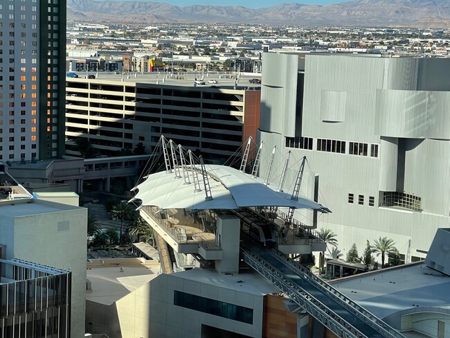 Foto del edificio - 3722 Las Vegas Blvd S