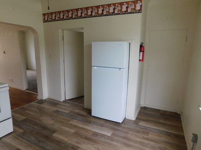 Foto del edificio - Clean and Move in Ready, Great Location