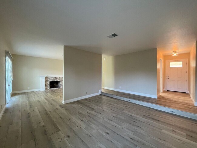 Building Photo - 32538 Shiela Way, Union City, CA 94587