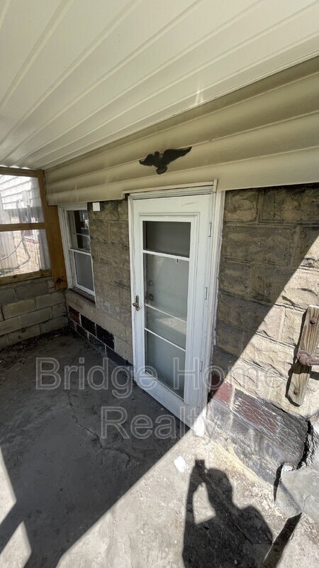 Building Photo - 239 Ormond Ave