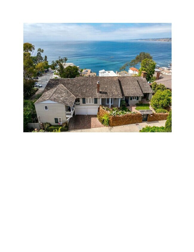Foto del edificio - Amazing location in La Jolla for a big house. Gustavo Lopez AMSI