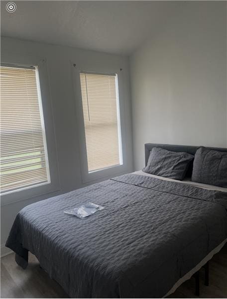 Photo - 7312 N Shore Dr Apartment