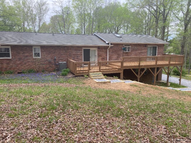 Building Photo - 73 Lofty Pine Ln