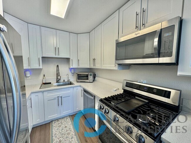 Foto del edificio - Beautifully Renovated 4BD/2BA Home in Central San Diego with Private Yard & Attached Car Garage!
