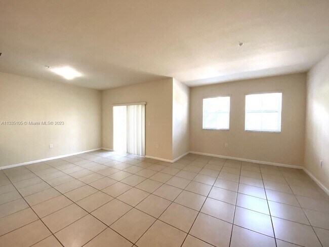 Building Photo - 8740 NW 97th Ave