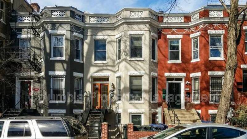 Primary Photo - 1713 Euclid St NW