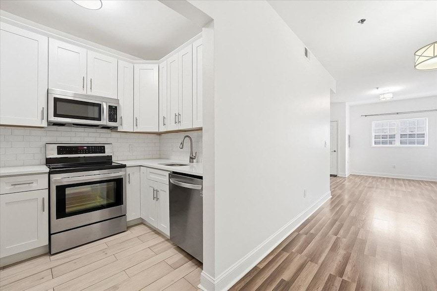 Photo - 318 54th Street Unit 1B