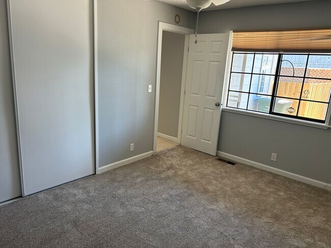 Foto del edificio - Beautiful Two Bed Two Bath Discovery Bay Home