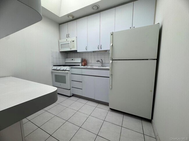 Foto del edificio - 47-19 213th St