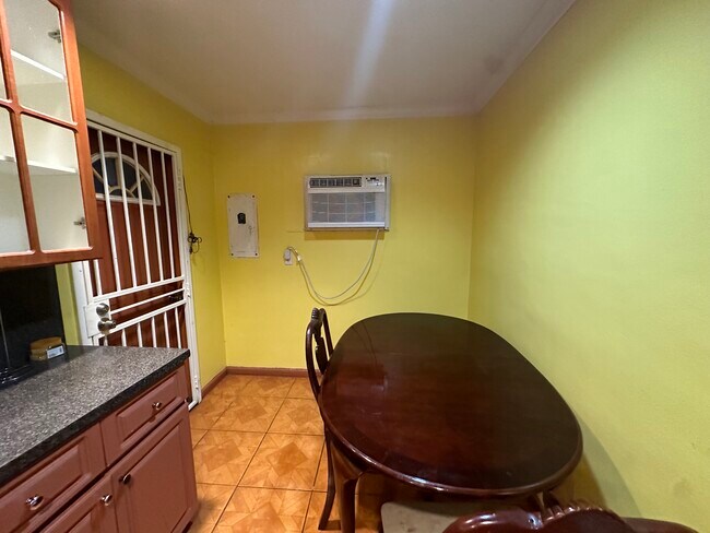 Foto del edificio - 19530 NW 11th Ave