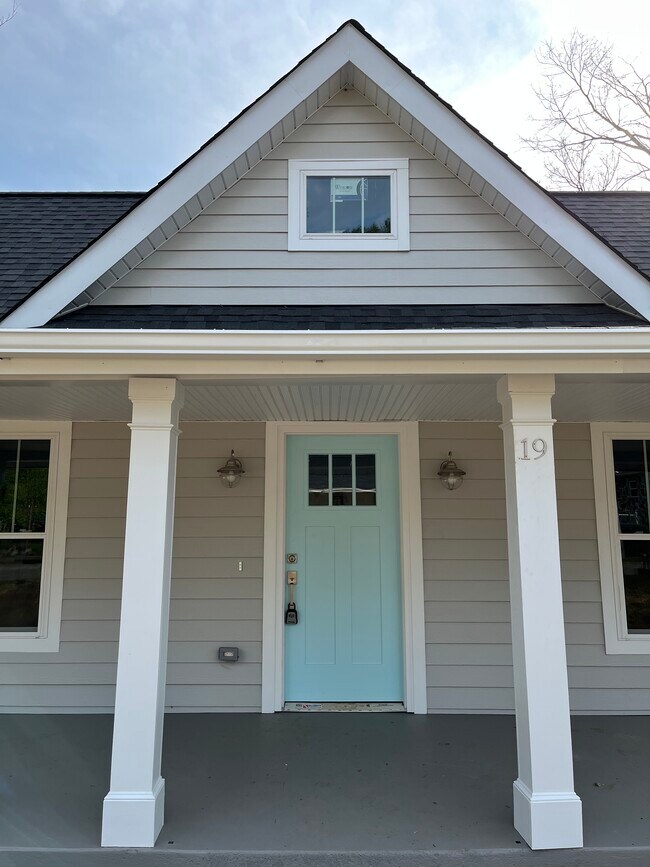 Photo - 19 Furman St House