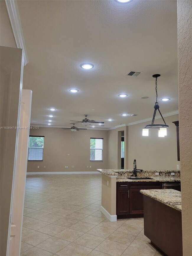 Foto del edificio - 13196 SW 190th St