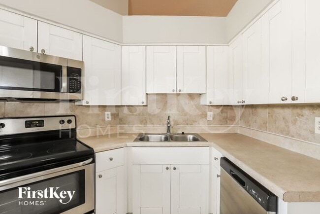 Building Photo - 1813 Tarah Trace Dr