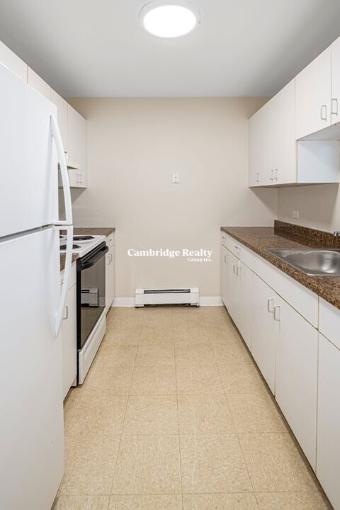 Primary Photo - 6 Lopez St