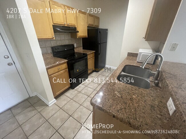 Foto del edificio - 4207 S Dale Mabry Hwy