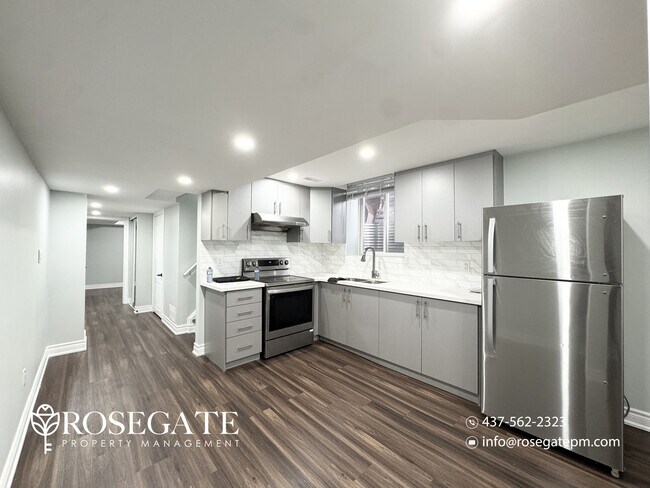 Photo du bâtiment - 2-Bedroom Basement Apartment with Internet, In-Unit Laundry & Parking – Brampton