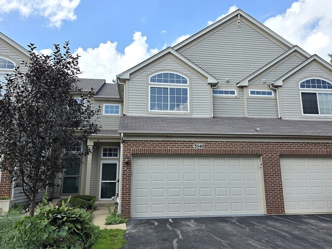 Primary Photo - 3540 Blue Ridge Ct