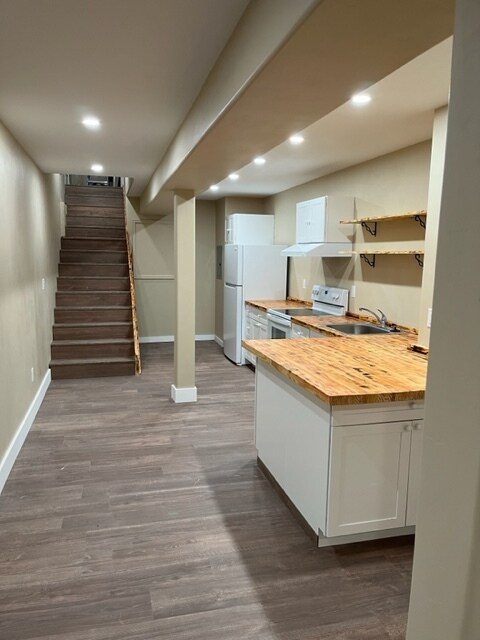 Kitchen & Entrance - 4109 Sky Ranch Dr