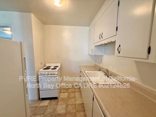 Foto del edificio - 2790 Western Ave