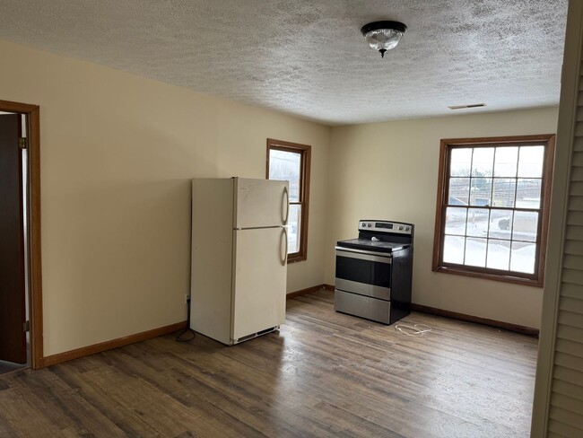 Building Photo - 1 bedroom/1 bathroom