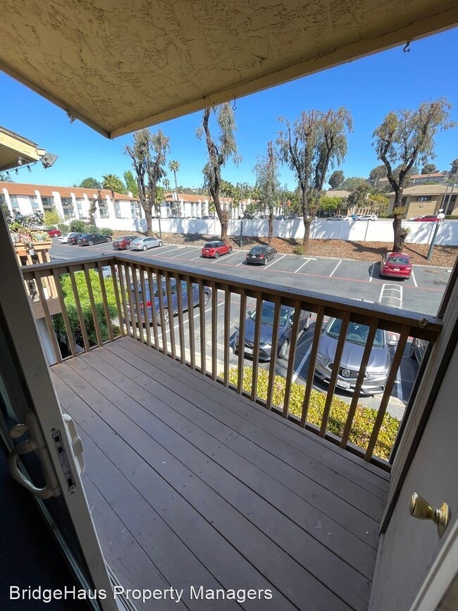 Building Photo - 2 br, 1 bath House - 6058 Rancho Mission R...