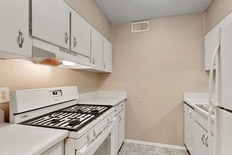 Building Photo - Westwood Apartments
