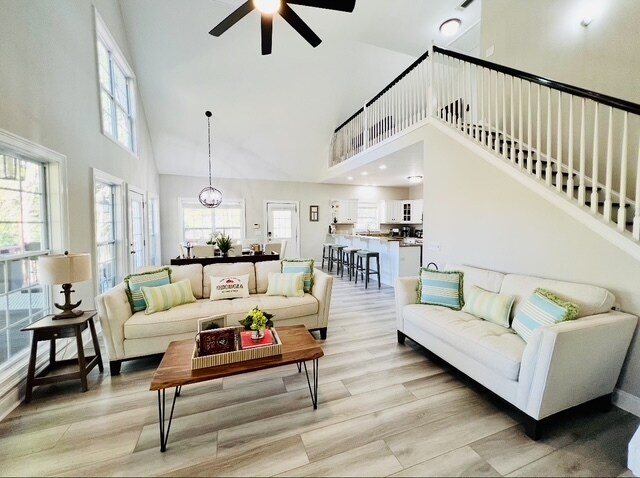 Foto del edificio - 104 Shadow Lake Ln