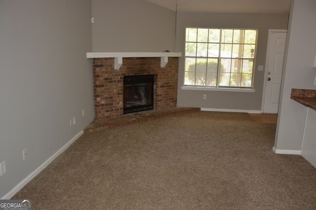 Building Photo - 4952 Isle Royal Ct