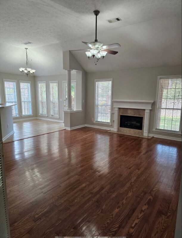 Foto del edificio - 9467 Greythorne Way