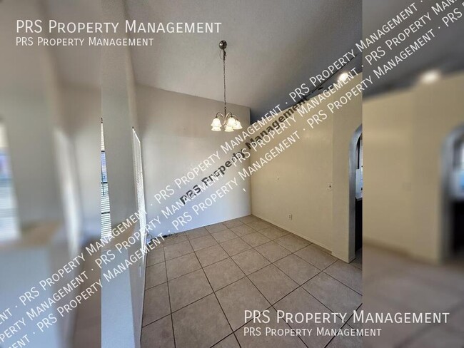 Building Photo - Single Story Phoenix Home Available Februa...