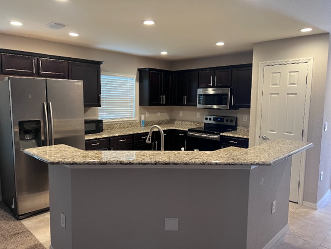 Building Photo - 7134 Merlot Sienna Ave