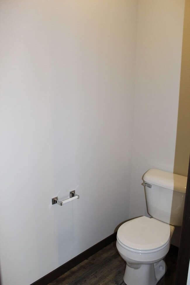 Foto del edificio - 1040-1042 S 7th Avenue