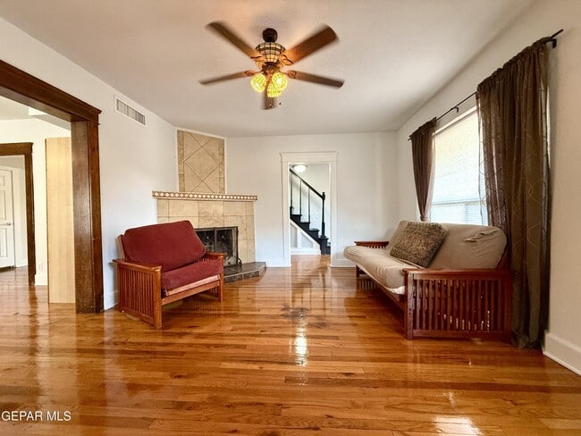 Building Photo - 611 New York Ave