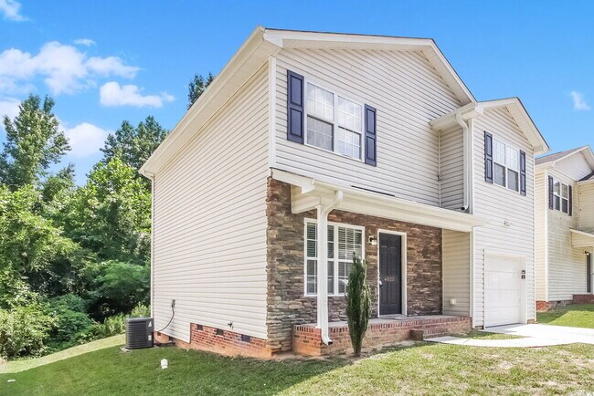 Foto del edificio - 4020 Mountainridge Dr