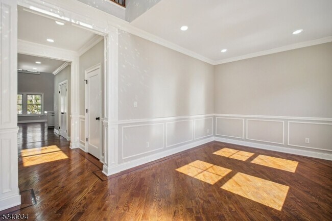 Building Photo - 64 Meyersville Rd