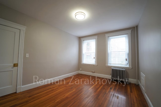 Foto del edificio - 40 Quint Ave