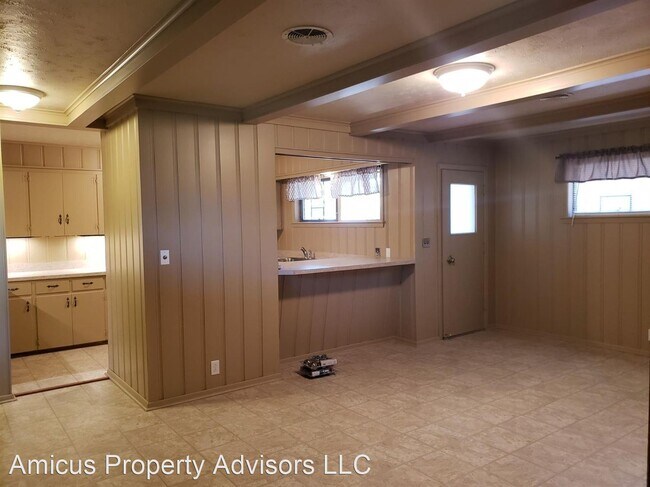 Building Photo - 2 br, 2 bath House - 3809 47th Street
