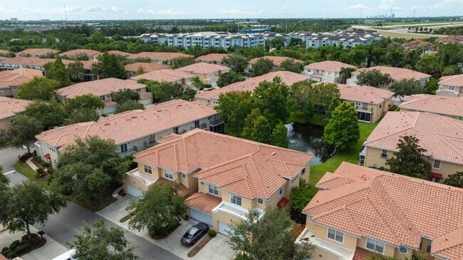 Building Photo - 277 Valencia Cir