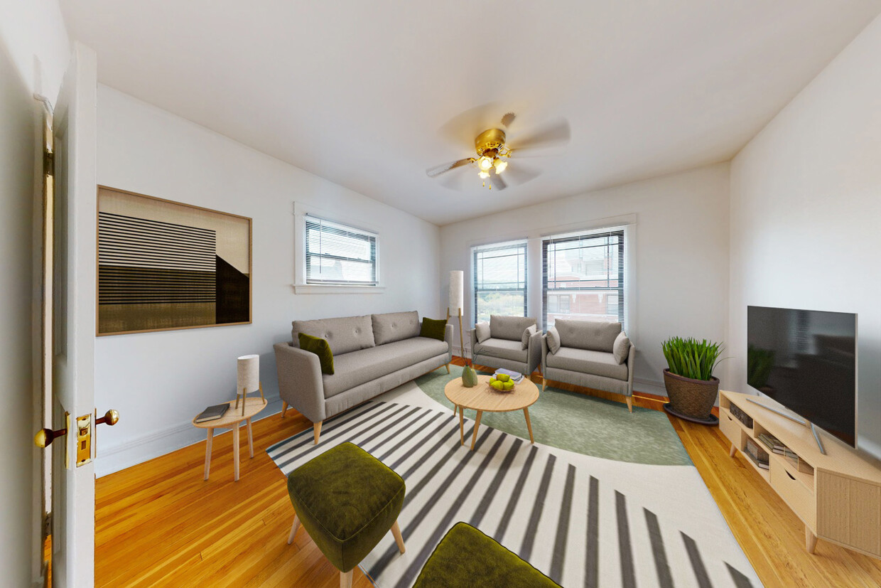 Dining/Living room - 5237-5245 S. Kenwood Avenue